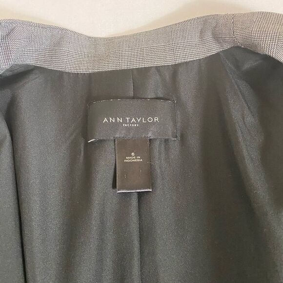 Ann Taylor 6 blazer jacket gray one button hand pockets - Picture 7 of 7